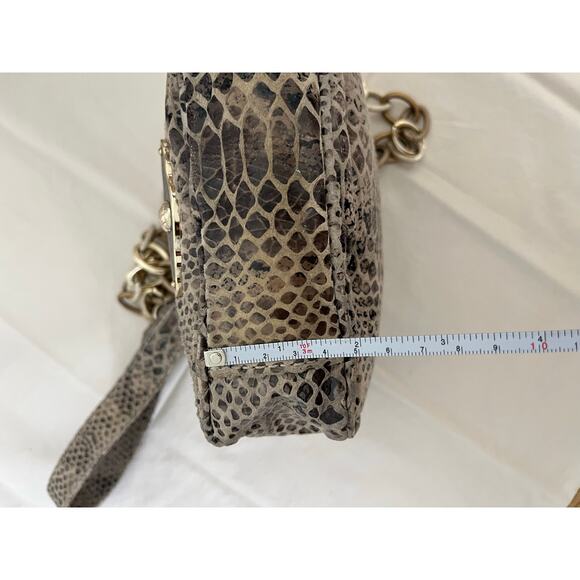 Elliott Lucca Gray Snakeskin print leather Crossbody Purse with chain - Picture 6 of 16